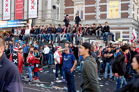 Watching Ajax Lose