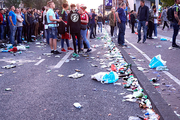 Are Soccer Fans Messy?