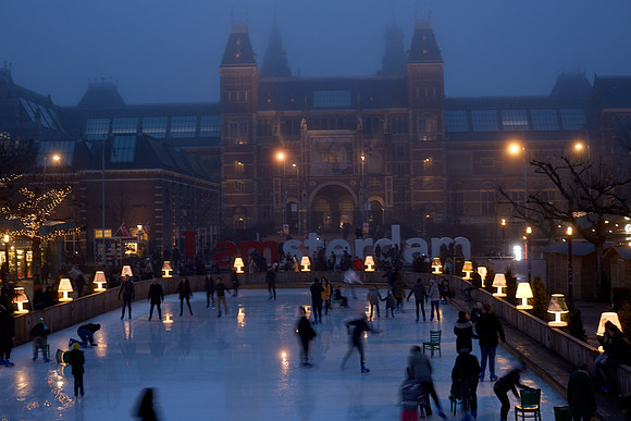 Rijksmuseum and Skating
